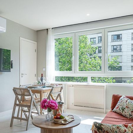De Montescal - Hot Tub And Ac Cosy Apartment A Prime Location 40M2 Paris Exterior foto