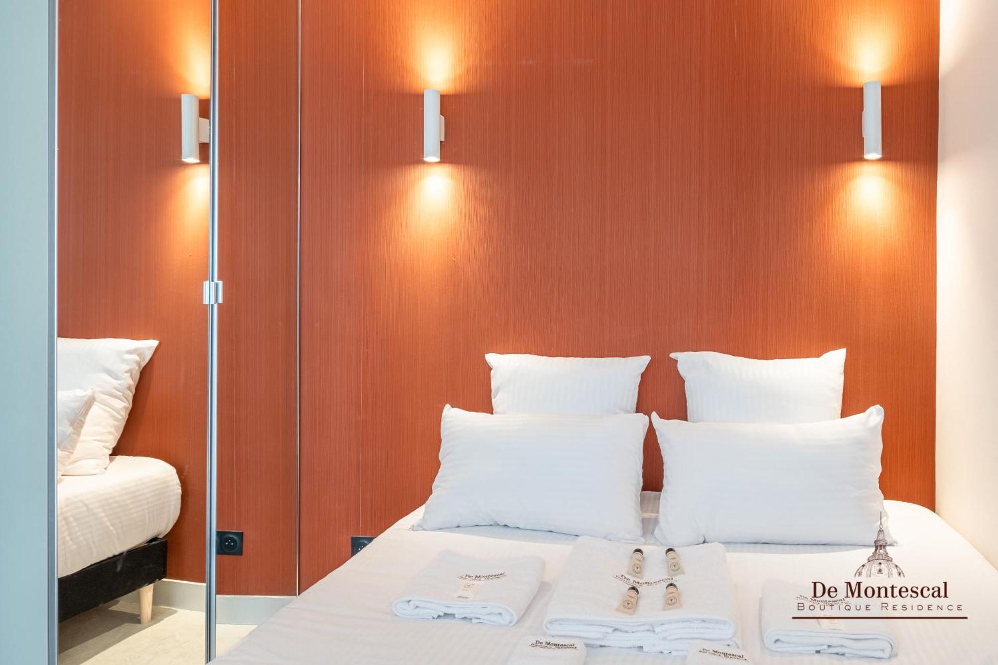 De Montescal - Hot Tub And Ac Cosy Apartment A Prime Location 40M2 Paris Exterior foto