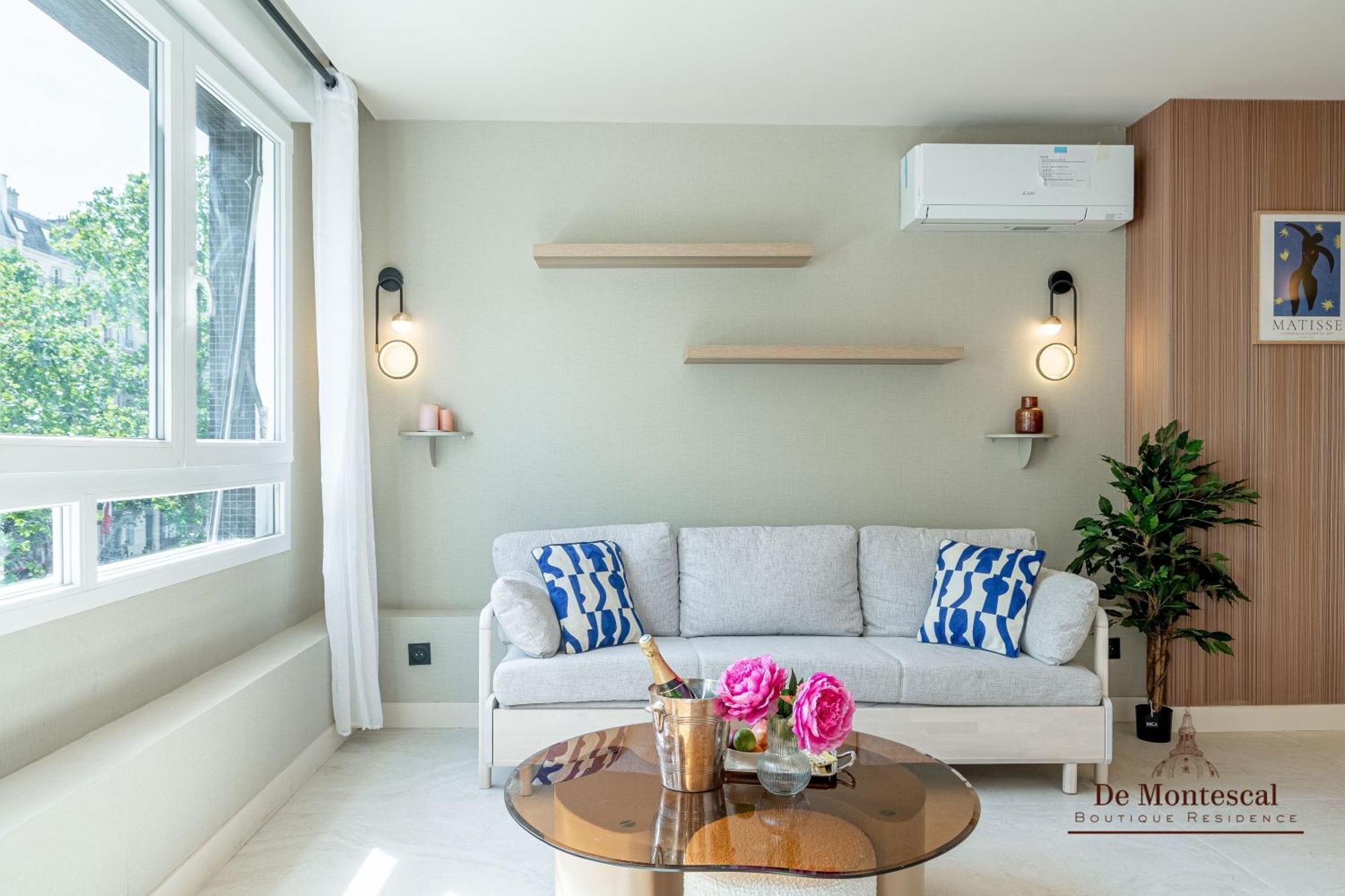 De Montescal - Hot Tub And Ac Cosy Apartment A Prime Location 40M2 Paris Exterior foto