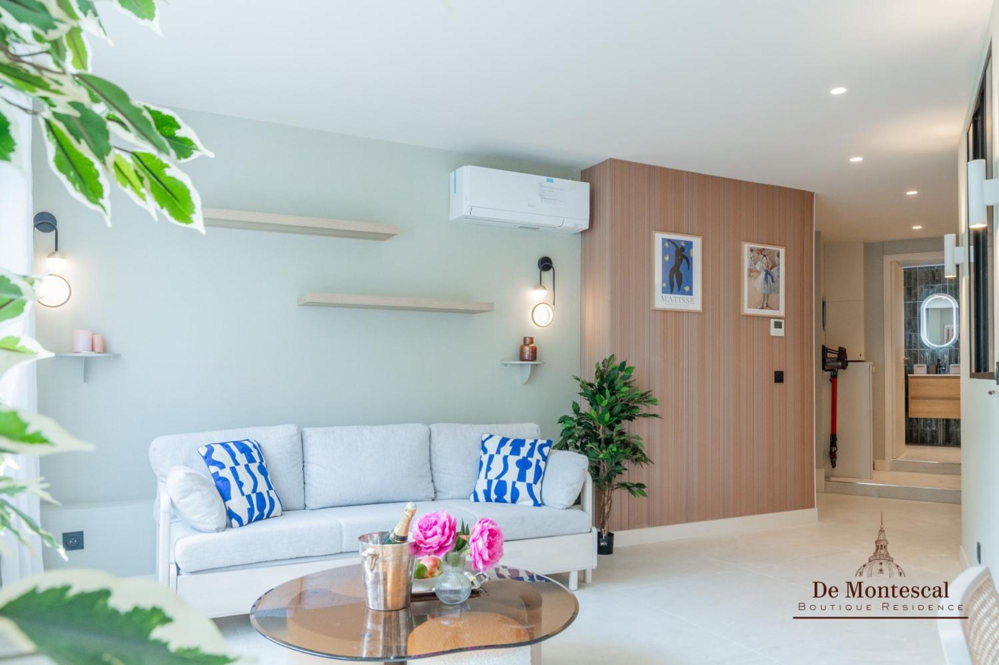 De Montescal - Hot Tub And Ac Cosy Apartment A Prime Location 40M2 Paris Exterior foto